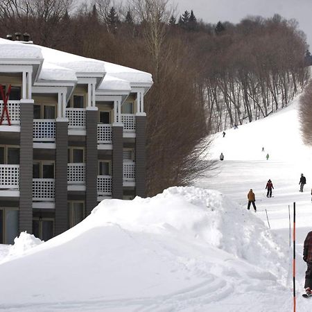 דירות סטונהם Ski-In, Ski-Out Chaleureux Studio Loft Au Pied Des Pistes De Ski מראה חיצוני תמונה