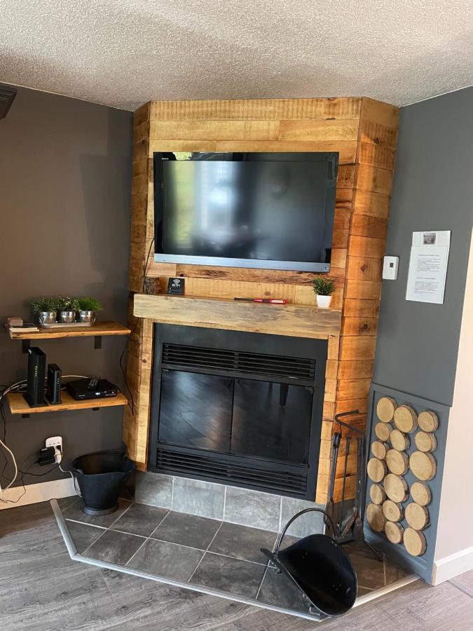 דירות סטונהם Ski-In, Ski-Out Chaleureux Studio Loft Au Pied Des Pistes De Ski מראה חיצוני תמונה